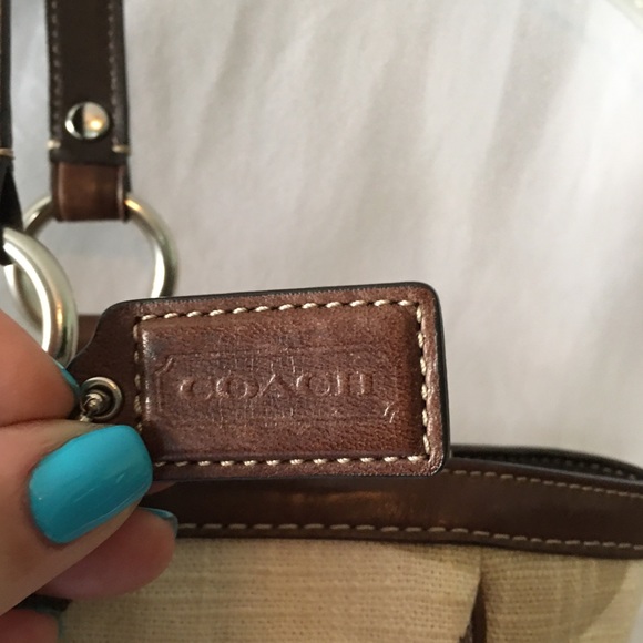 Coach Signature Tonal Gallery Tote Shoulder Bag - Picture 2 of 10